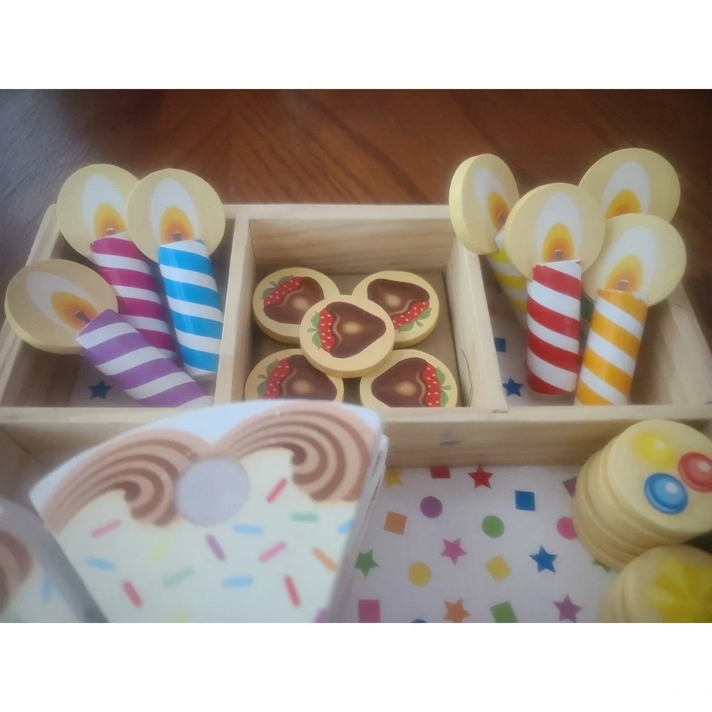 Melissa & Doug Wooden Birthday Party Cake Play Set 32 Pcs Food Toy Candles